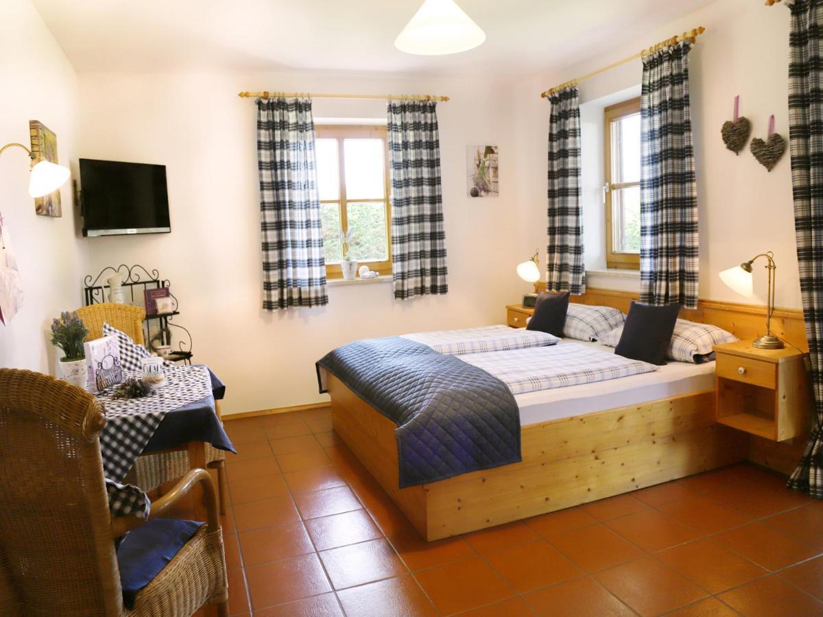 Strohmayer Appartements Bad Endorf Buitenkant foto